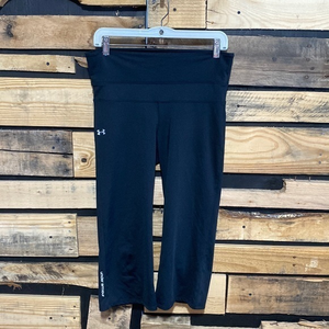 Under Armour Cropped‎ Leggings Size Small